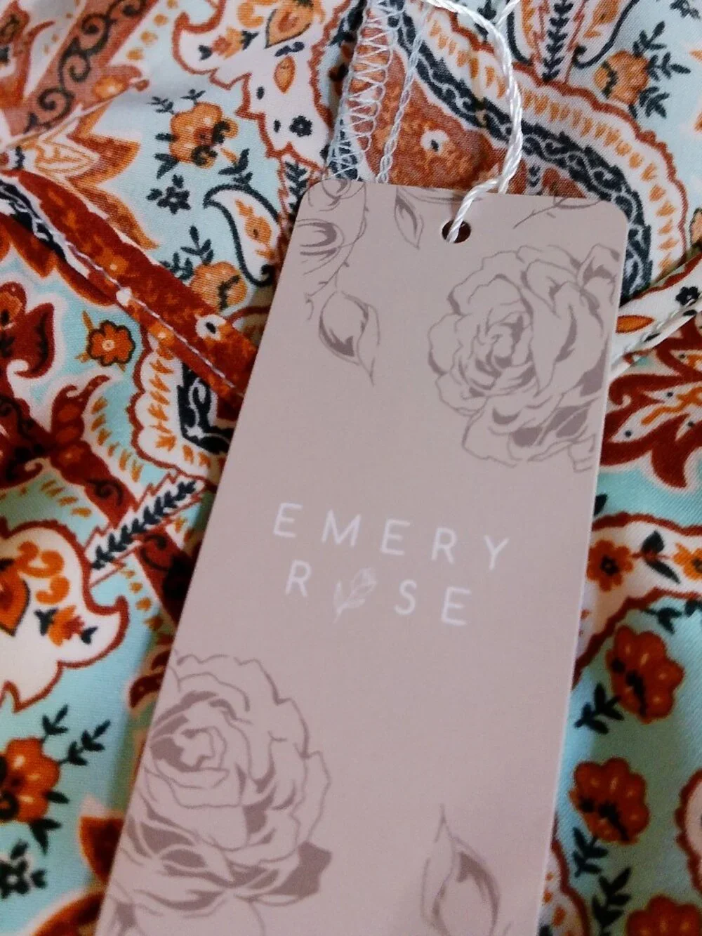 EMERY ROSE DRESS SIZE LARGE NWT - Picture 7 of 9
